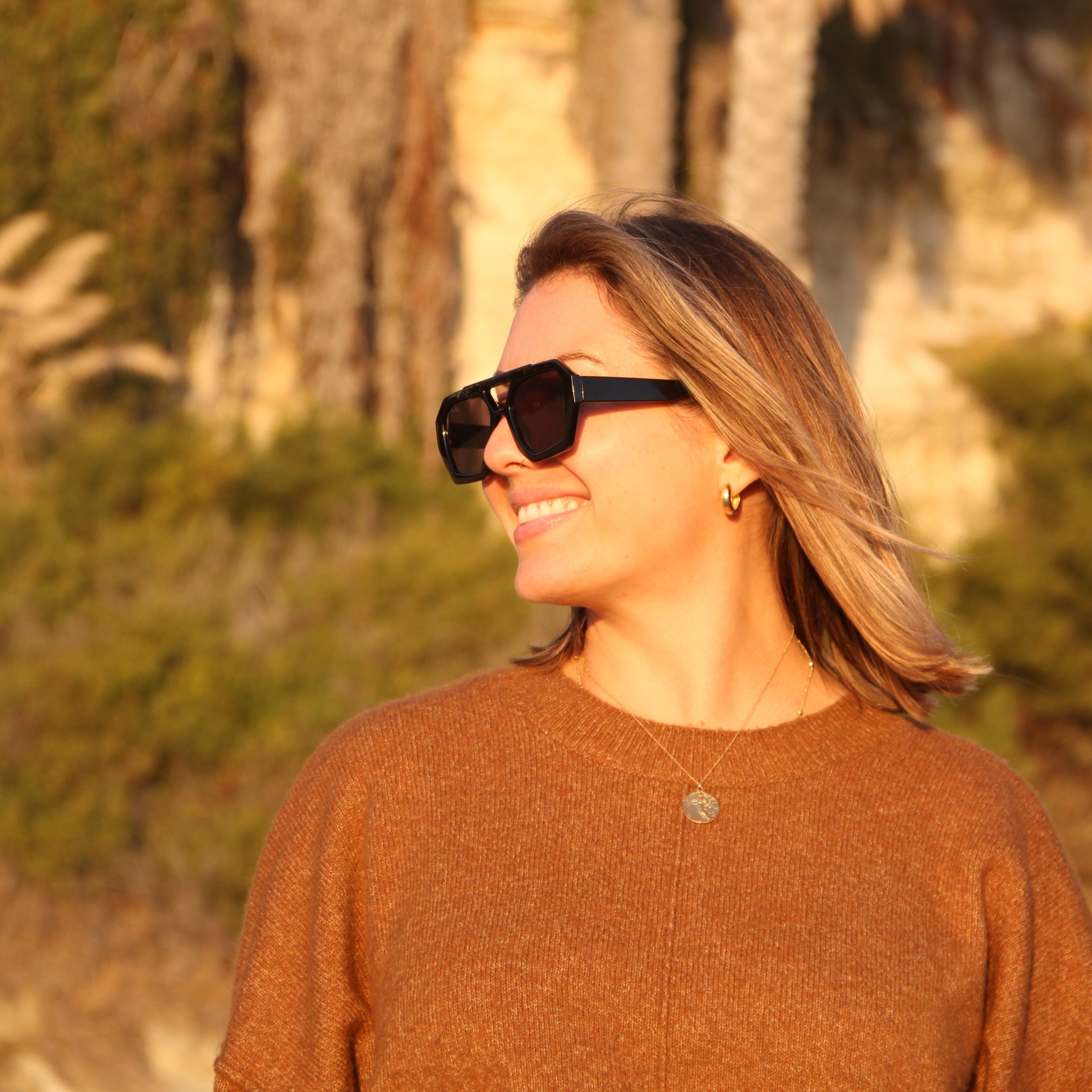 The Black Elixir Shop Wavey