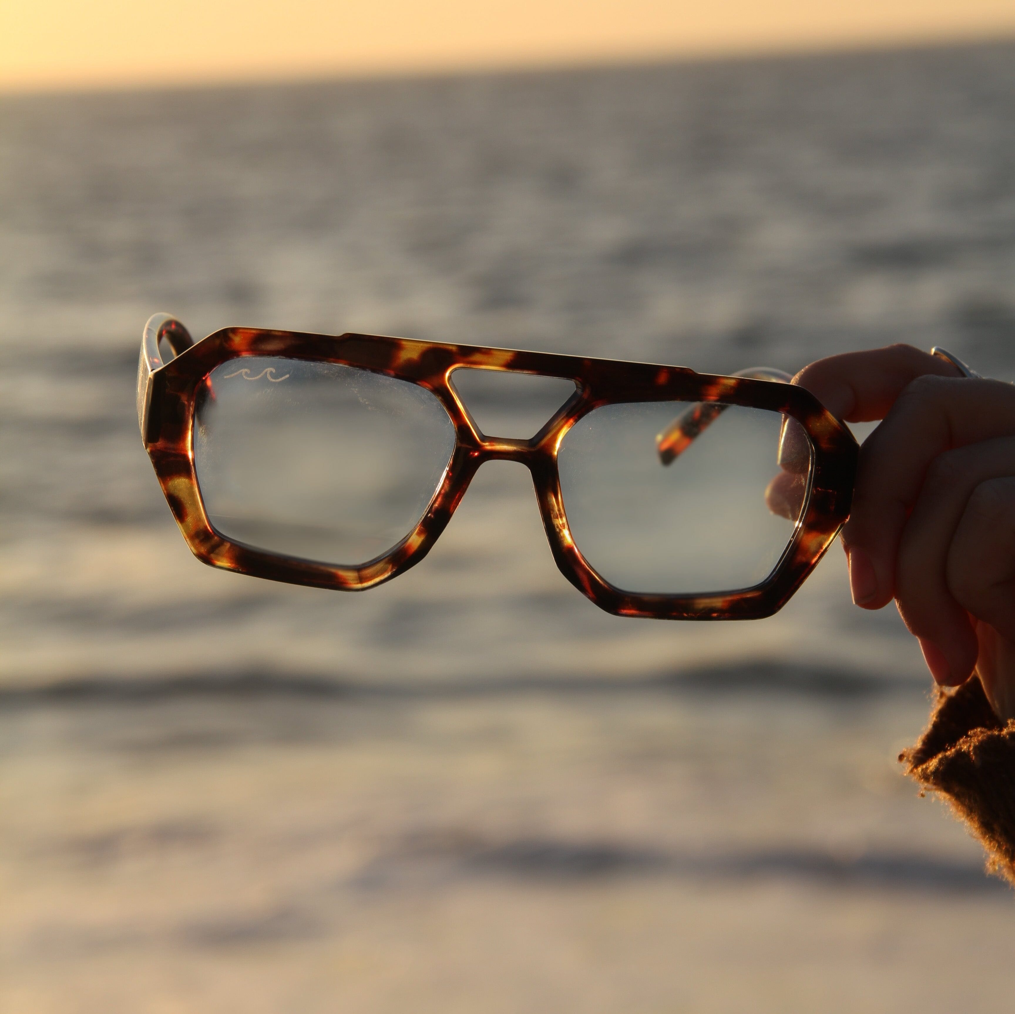 The Old Fashion Shop Wavey