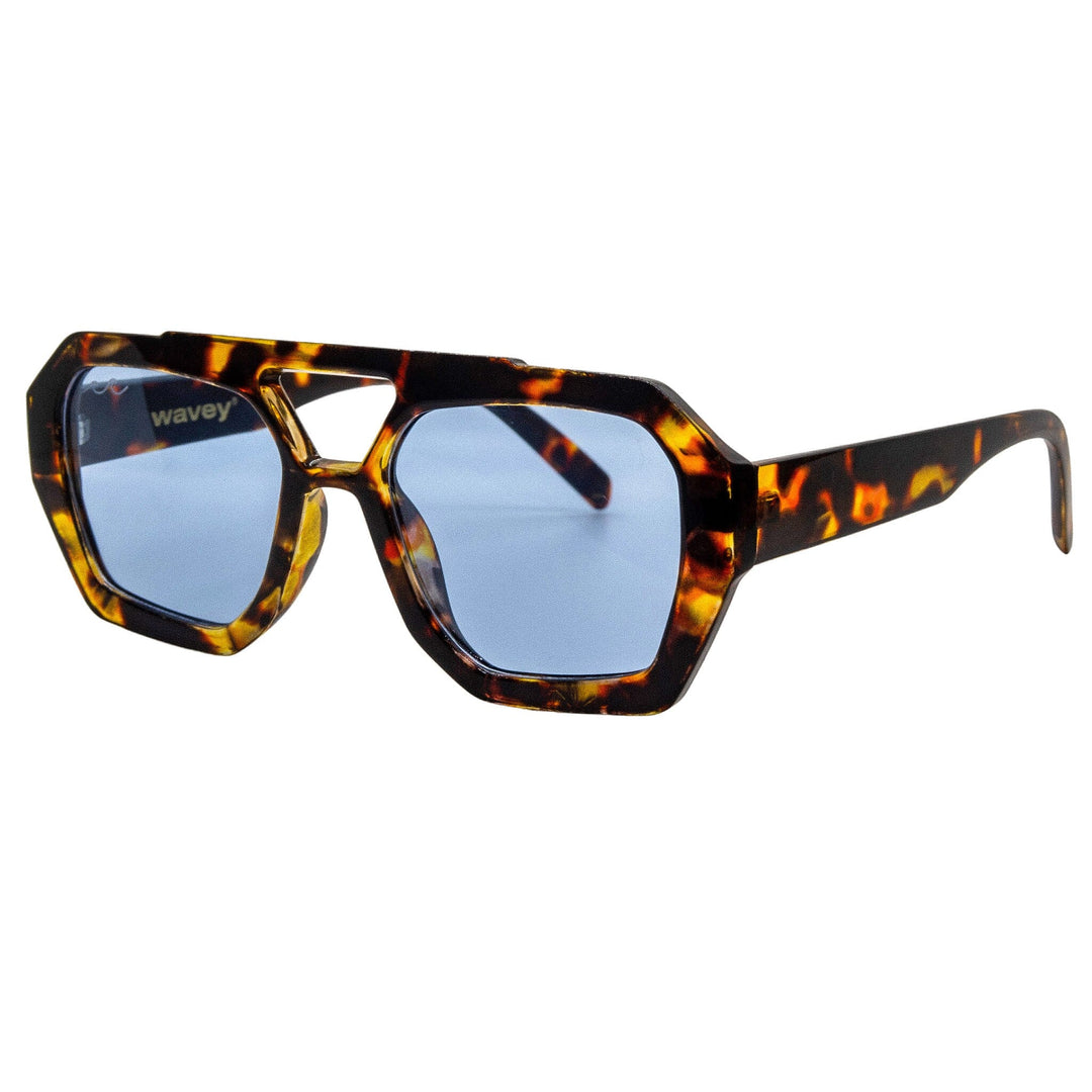 Occhiali da sole quadrati neri alla moda con un'aria retro Occhiali da sole quadrati neri alla moda con un'aria retro