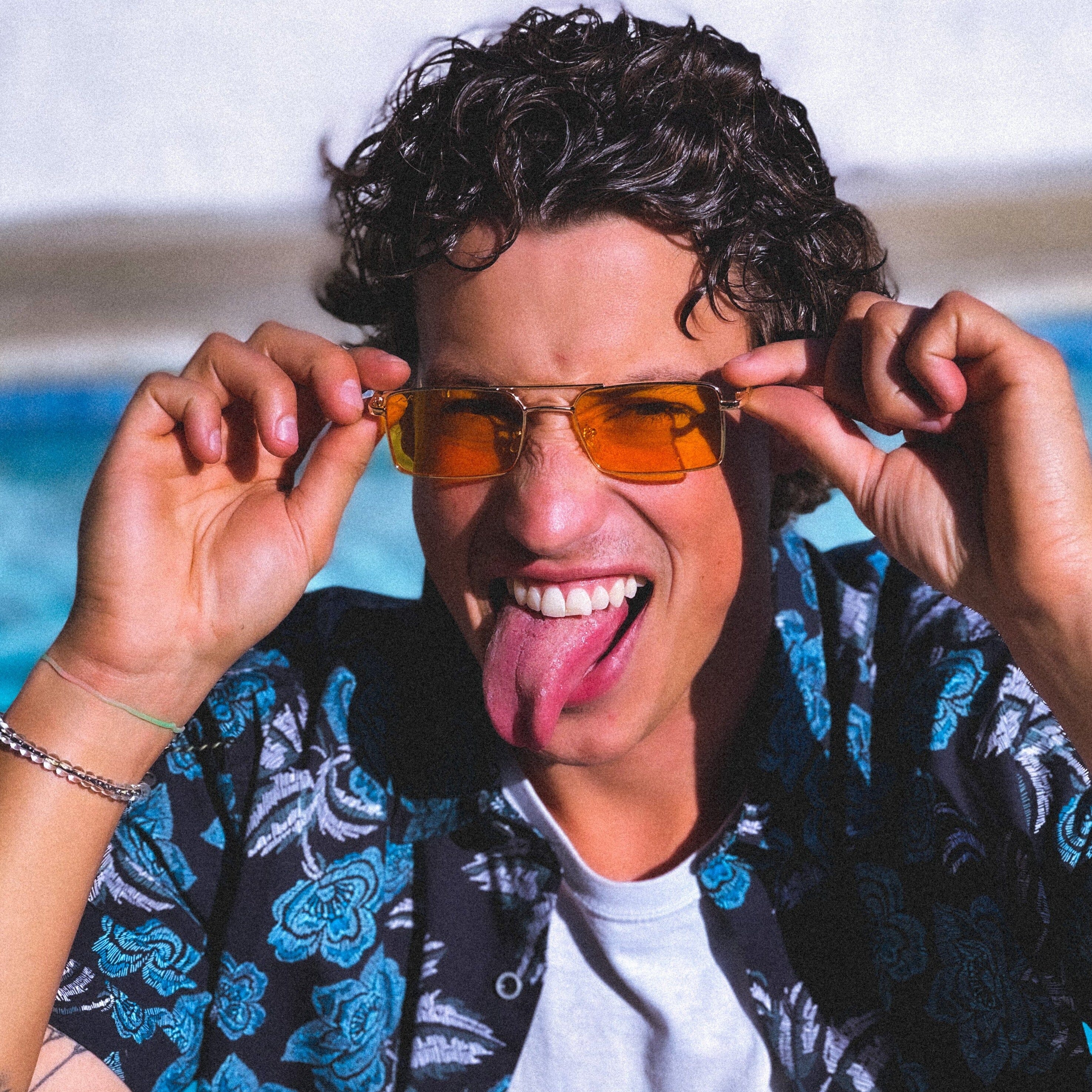 Afterglow eyewear Shop Wavey 